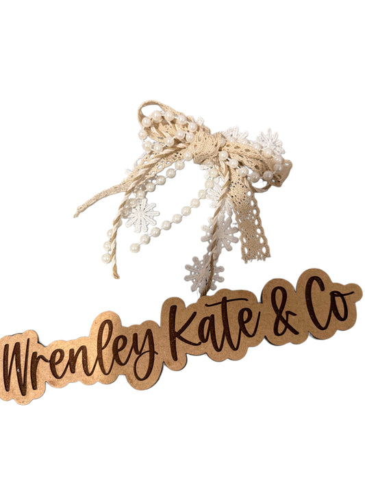 Single scrap ribbon clip