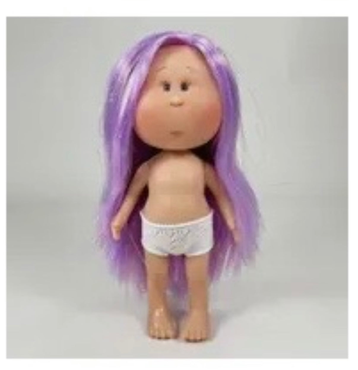 Mia Doll